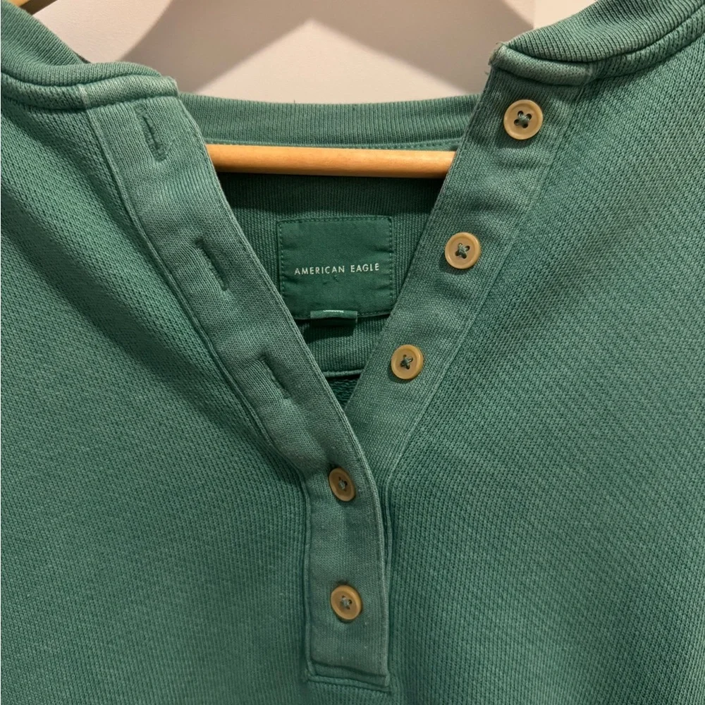 American Eagle Outfitters Green Henley Top - Picture 4 of 4